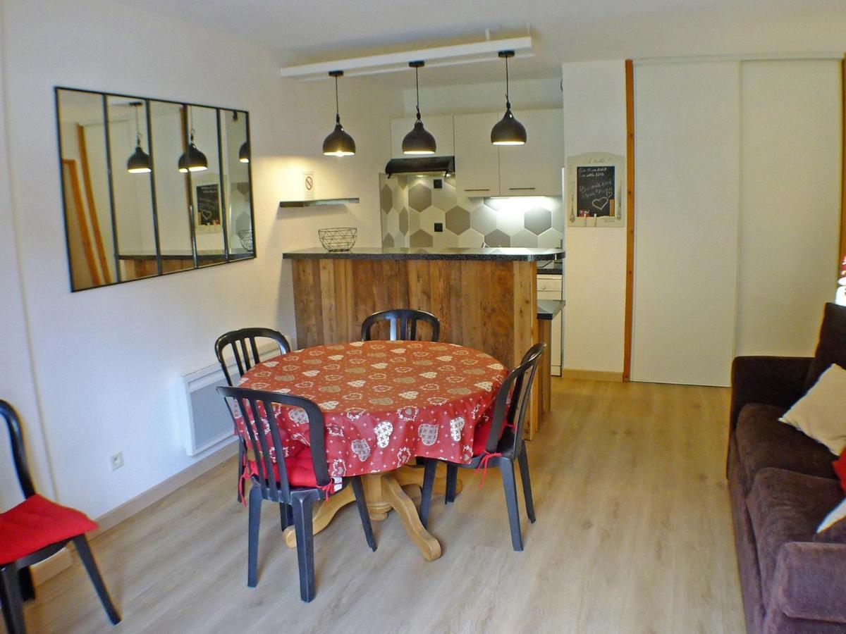 Appartement Confortable Avec Piscines, Terrasse Et Parking A Samoens - Fr-1-629-100 Экстерьер фото