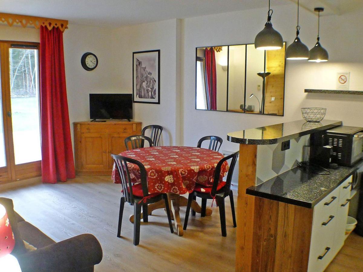 Appartement Confortable Avec Piscines, Terrasse Et Parking A Samoens - Fr-1-629-100 Экстерьер фото